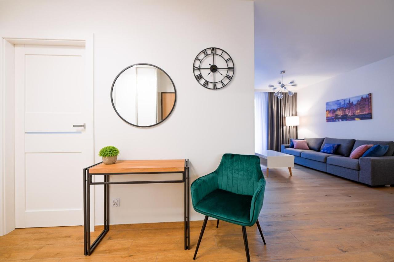 Apartamenty Aura 40 Q4Apartments Gdańsk Exteriör bild